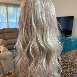 Elegant Belle Tress Roca Margarita Blonde Wavy Hair Wig